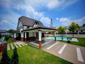 Villa D'Astana,A'Famosa Resort Pool-BBQ-Karaoke